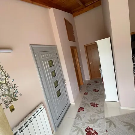 Villa Theodora *